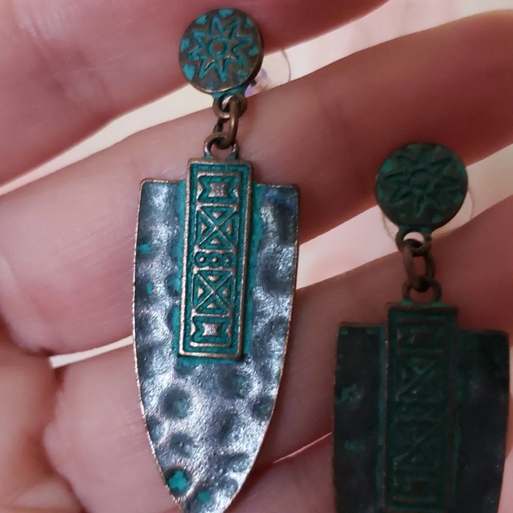 Tribal Arrow Earrings Native American Arrowhead Style - Picture 3 of 9